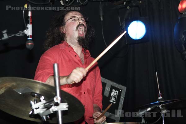 ENFANCE ROUGE - 2006-03-26 - PARIS - Batofar - 